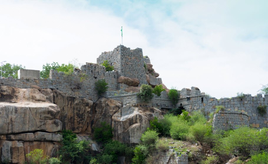 Kyadigera Fort, Raichur, Karnataka, India